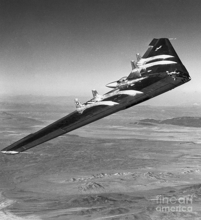 Yb-49 Flying Wing Over California Photograph by Bettmann