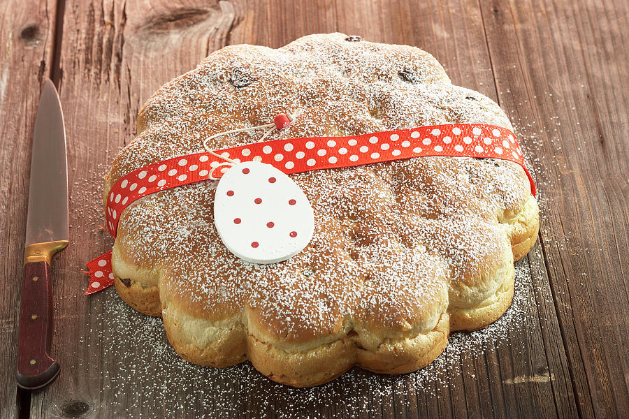 Yeast Easter Bread With Sultanas, Lemon And Orange Peel holland Photograph by Teubner Foodfoto