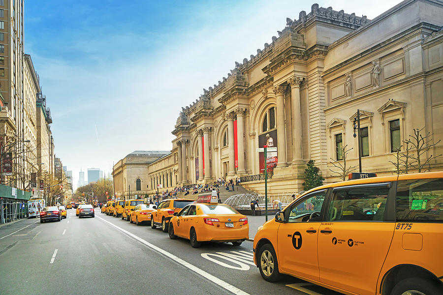 Yellow Taxis At The Met, Nyc Digital Art by Laura Zeid