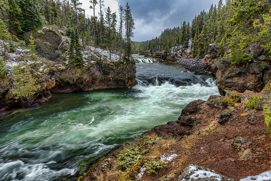 Yellowstone River on Upper Falls Trail Yellowstone National Park ...