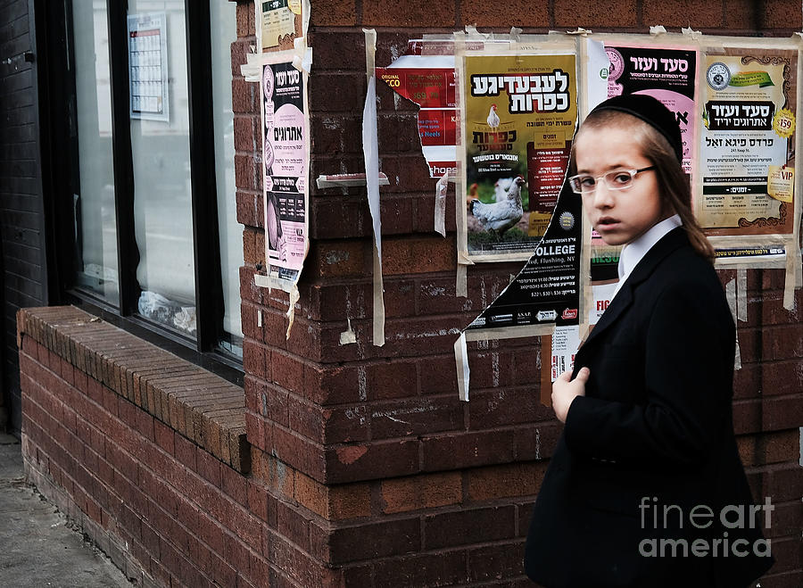 Yom Kippur Observed In New York Photograph by Spencer Platt