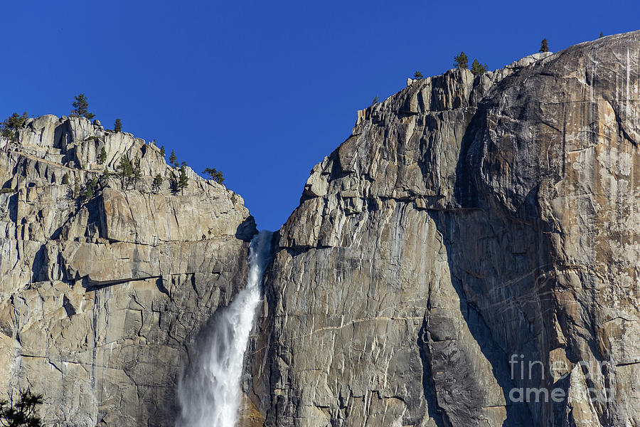 Yosemite Falls Closeup Photograph by Roslyn Wilkins