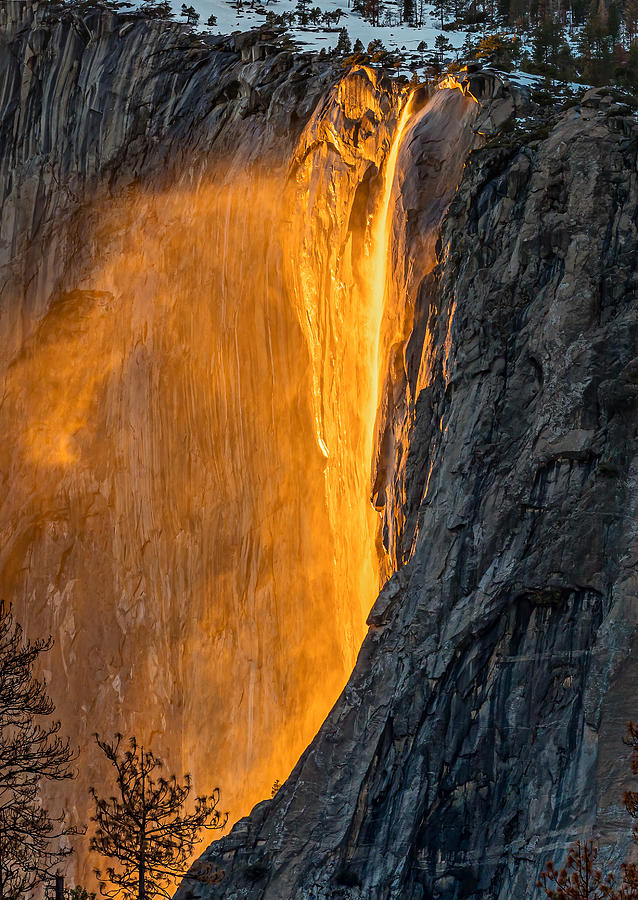 Yosemite National Park Photograph - Yosemite Firefall by Ning Lin