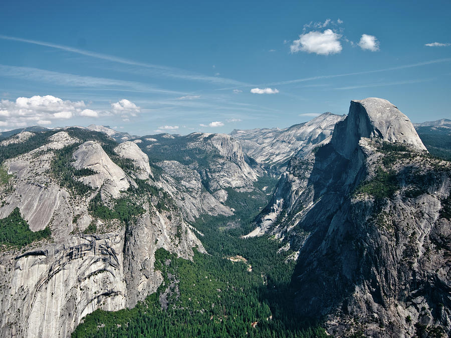 Yosemite National Park Photograph - Yosemite Valley by Photo By Lars Oppermann