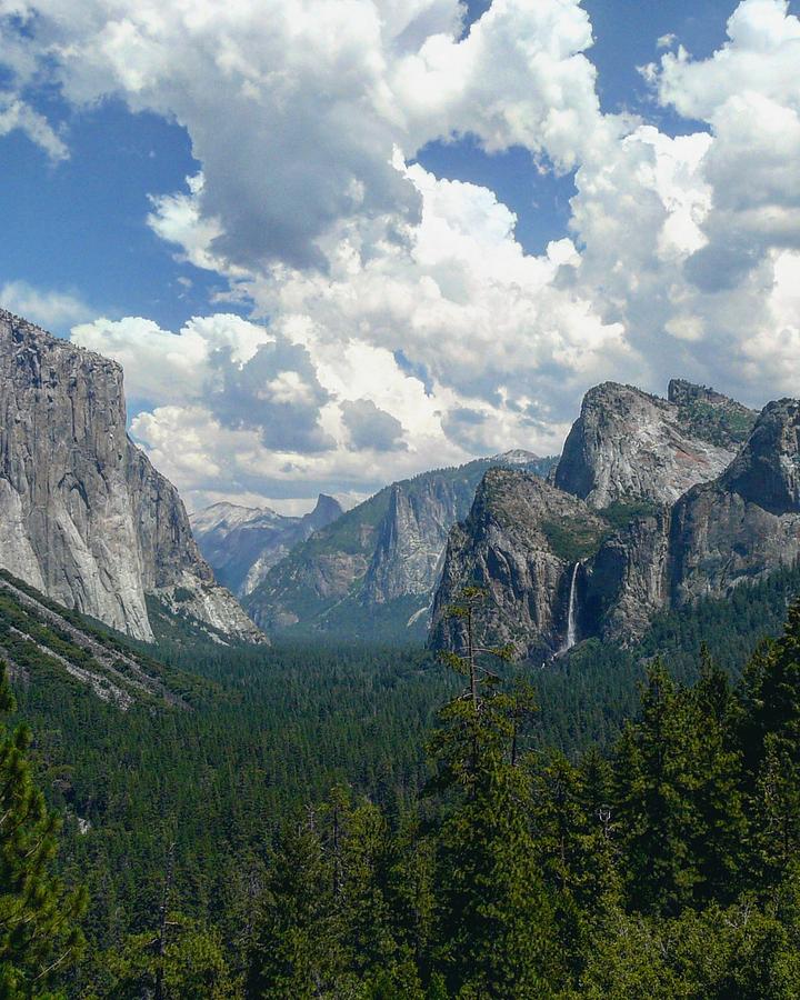 Yosemite Valley Splendor Photograph by Kevin McLean - Fine Art America