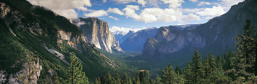 Yosemite Valley, Yosemite National Photograph by Jeremy Woodhouse