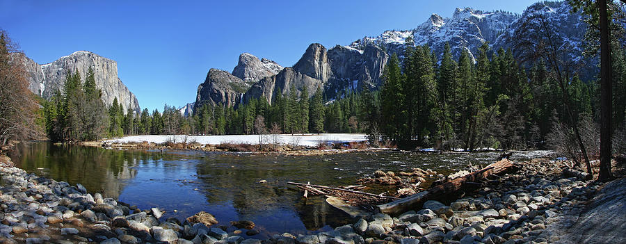 Yosemites Valley View Panorama Photograph by David Toussaint