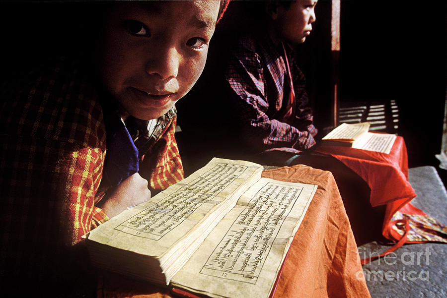 Young Buddhist Monks Photograph by Peter Menzel/science Photo Library