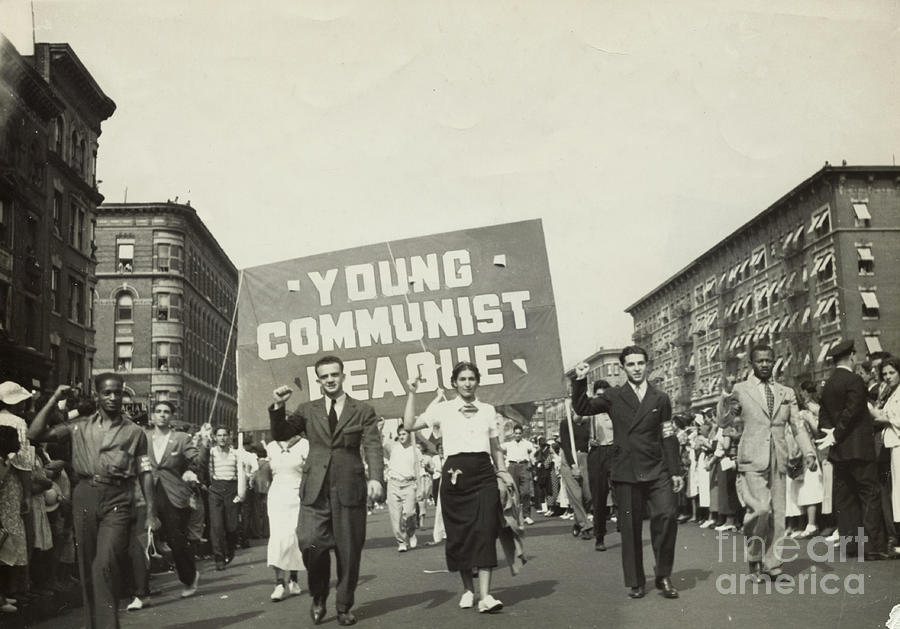 Young Communist League On Parade Photograph by Bettmann