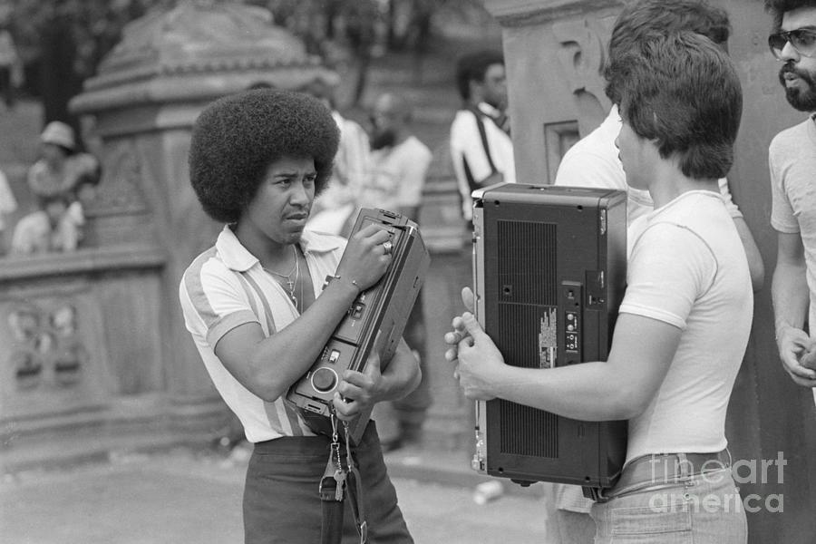 Youngsters Carrying Bulky Audio Photograph by Bettmann