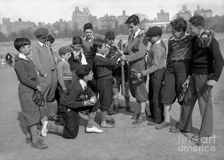 Youngsters Gather In Central Park For Photograph by New York Daily News Archive