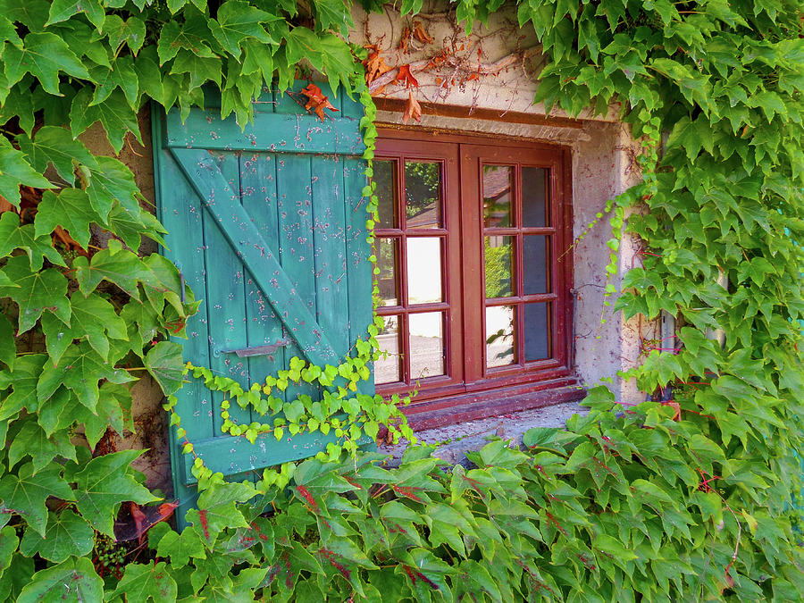 Yvoire Window Photograph