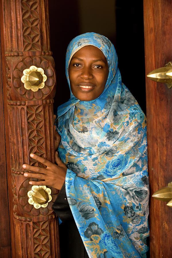 Zanzibar Woman Photograph By Tony Camacho - Fine Art America