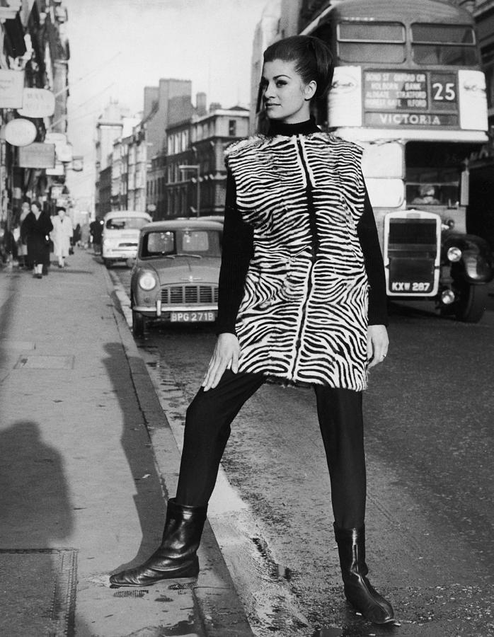 Zebra Dress Photograph by Central Press