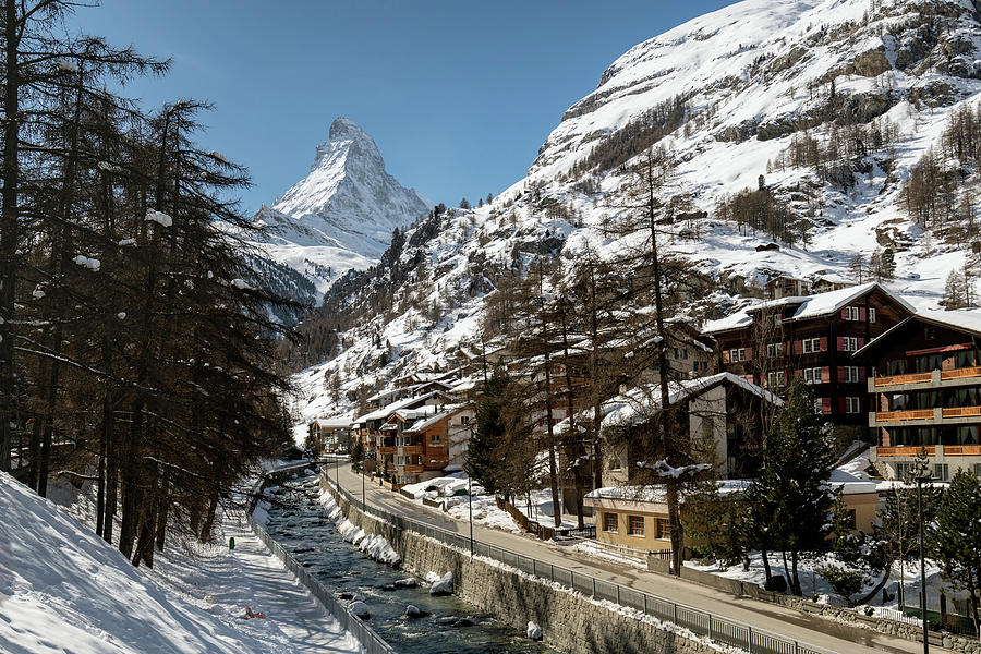 Zermatt and the Matterhorn Photograph by Larry Gray - Pixels