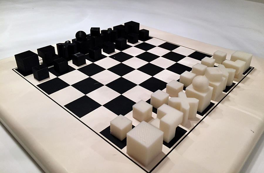 The Bauhaus Chess Board