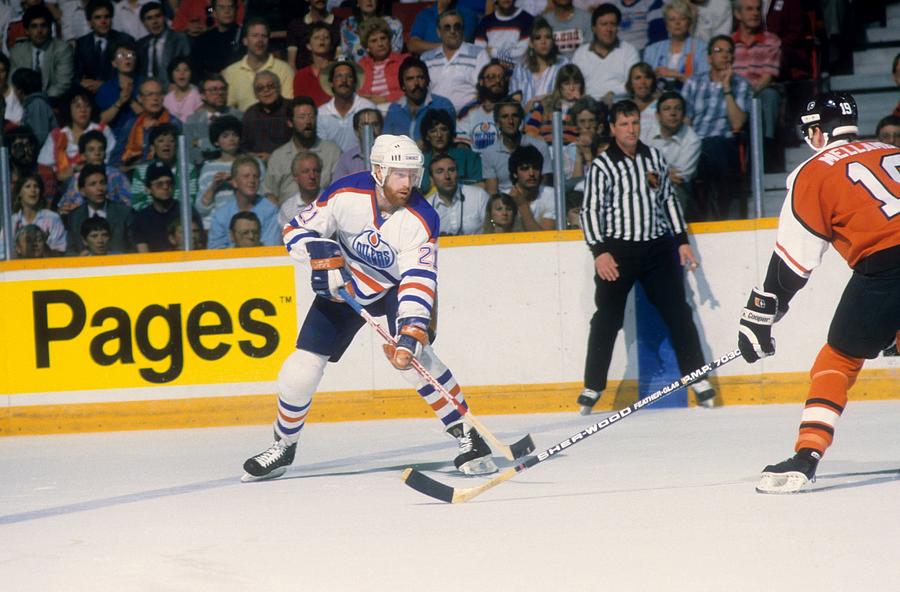 1987 Stanley Cup Finals - Game 5:  Philadelphia Flyers v Edmonton Oilers Photograph by Bruce Bennett