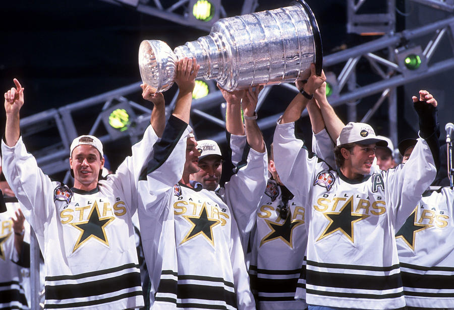 1999 Dallas Stars Stanley Cup Parade Photograph by B Bennett