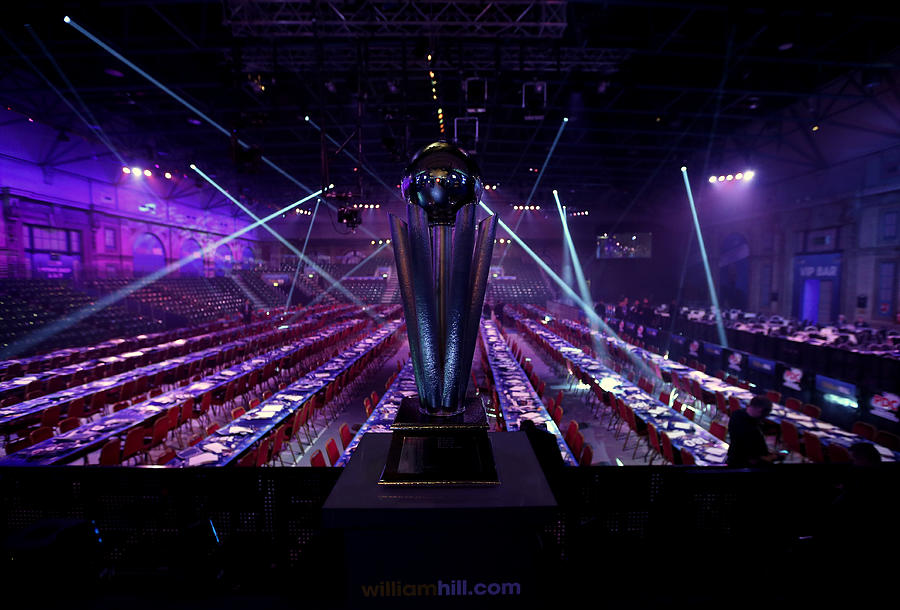 2015 William Hill PDC World Darts Championships - Day Fourteen #1 Photograph by Ben Hoskins