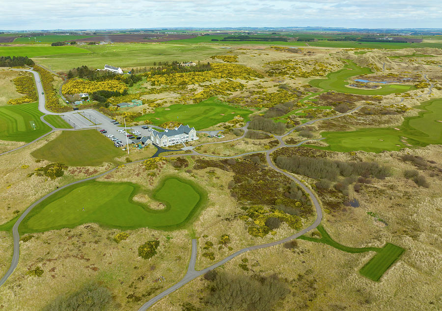 Aerial View Of Trump International Golf Links In Aberdeenshire ...