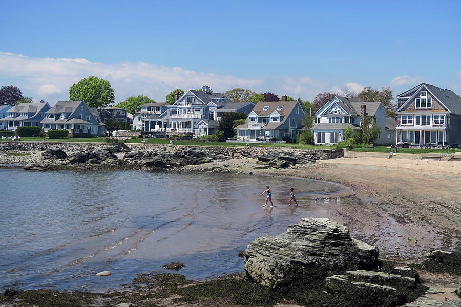 Anchor Beach, Woodmont CT. Photograph by Thomas Henthorn - Fine Art America