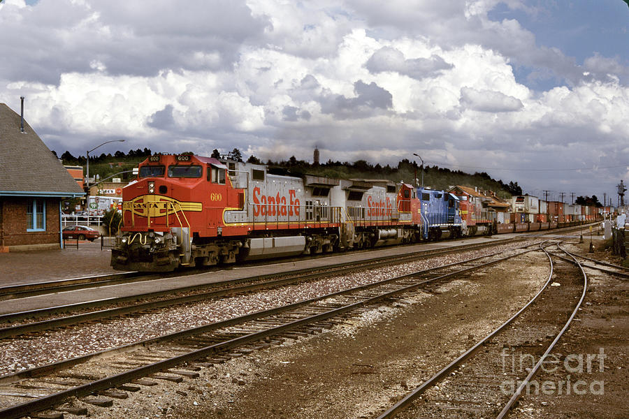 ATSF 600, Santa-Fe Warbonnet Locomotive, Flagstaff Arizona Photograph ...