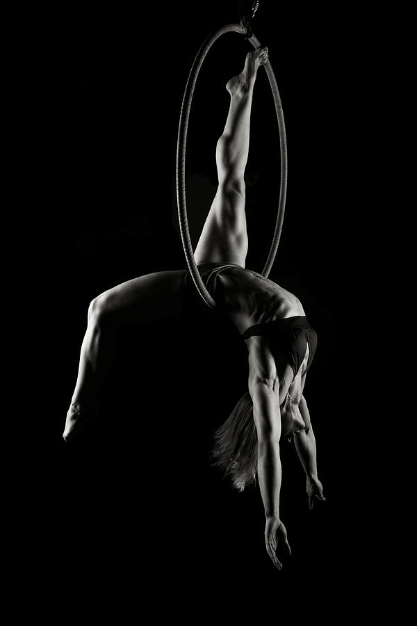 Athlete Photograph - Balance of Power-Hang Back #1 by Monte Arnold