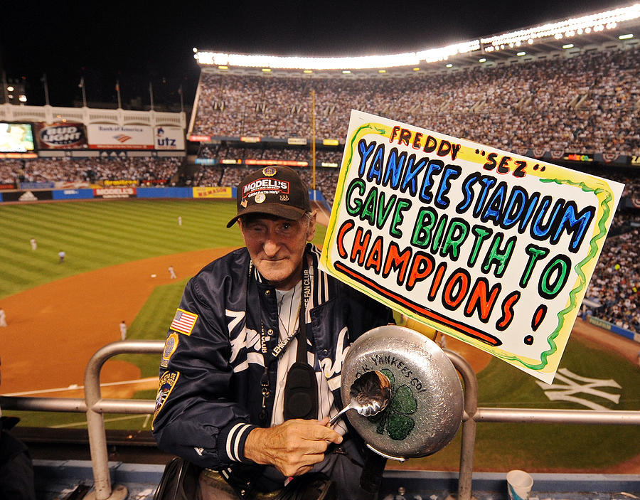 Baltimore Orioles v New York Yankees #1 Photograph by Al Bello