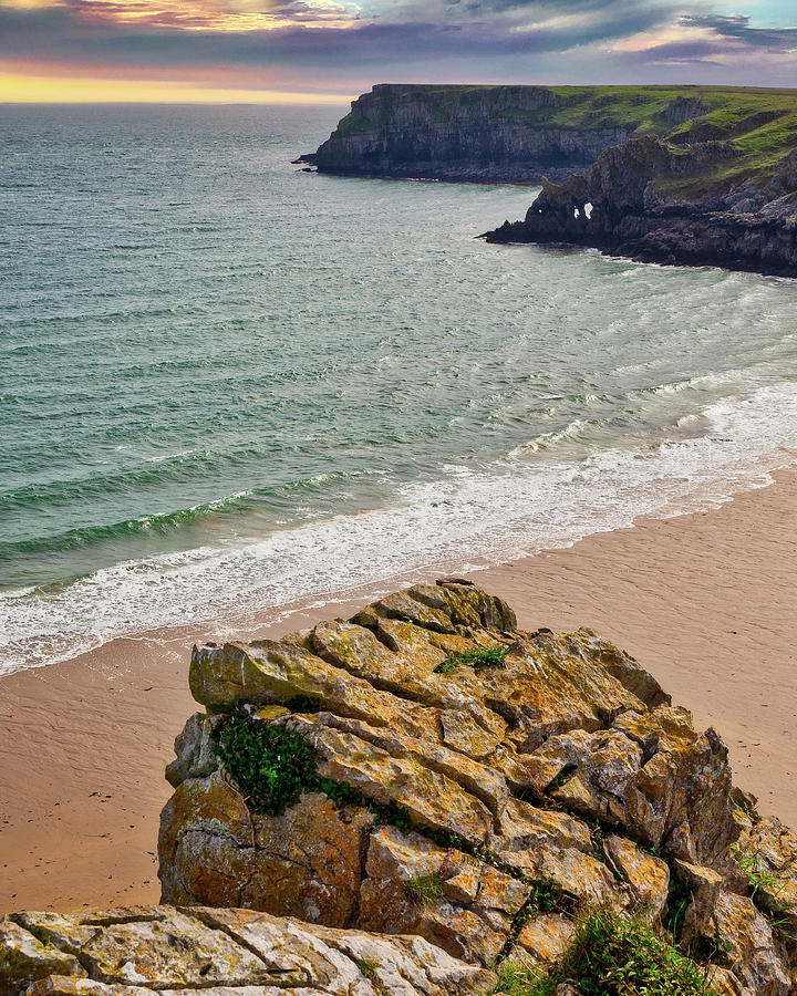 Barafundle Bay, Pembrokeshire, Wales, UK #1 Photograph by Mark Llewellyn