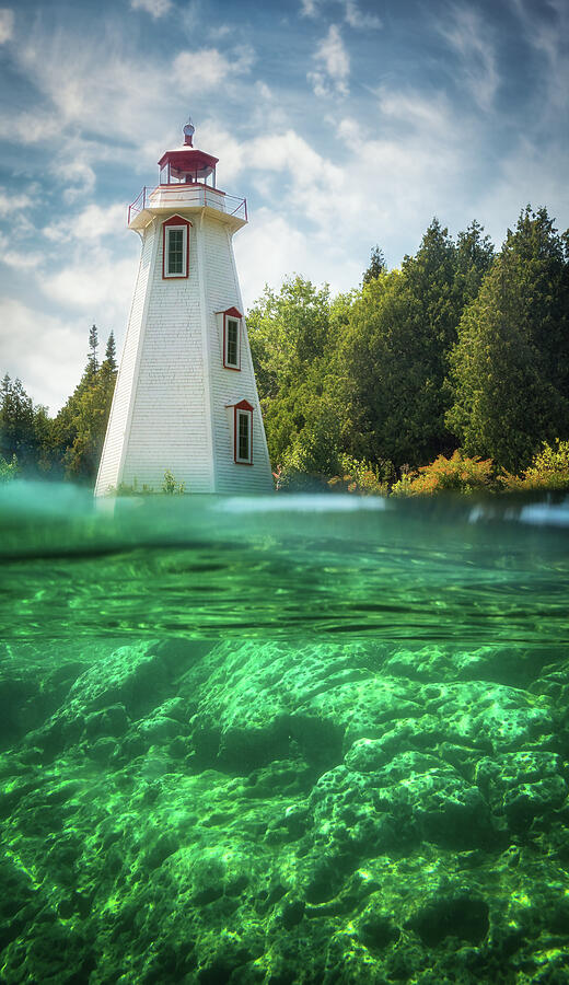 Big Tub Lighthouse #2 Photograph by Tracy Munson