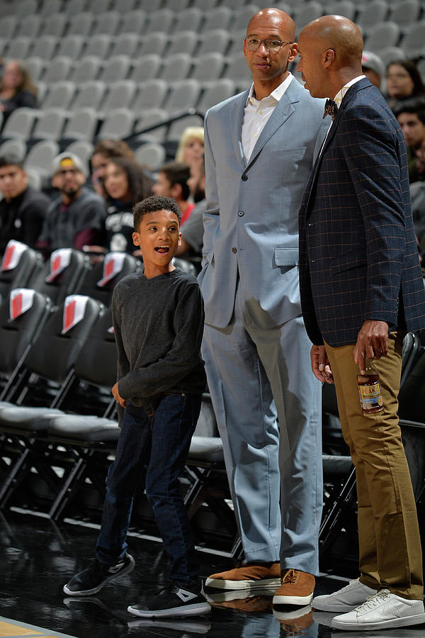 Bruce Bowen and Monty Williams #1 Photograph by Mark Sobhani