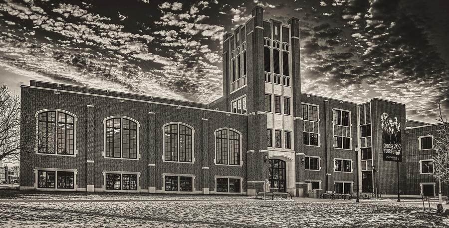 Chester Fritz Library - University of North Dakota Photograph by ...