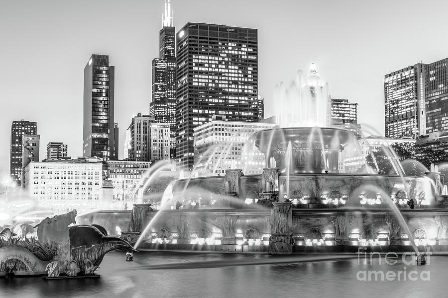 Chicago Buckingham Fountain Black and White Photo #1 Photograph by Paul Velgos