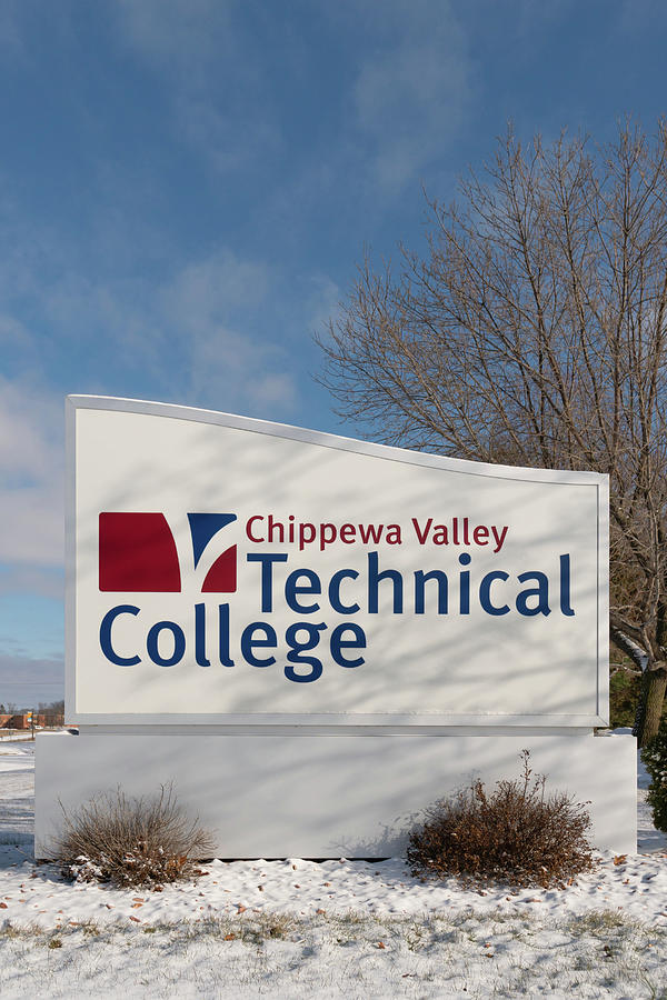 Chippewa Valley Technical College Entrance And Trademark Logo ...