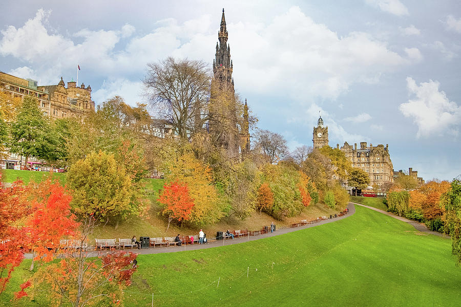 City of Edinburgh Scotland - Scots Memorial Digital Art by SnapHappy Photos