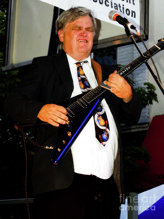 Col. Bruce Hampton Performing with The Codetalkers at Bele Chere #1 ...