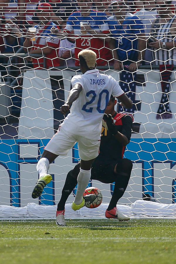 Cuba v United States: Quarterfinals - 2015 CONCACAF Gold Cup #1 Photograph by Rob Carr