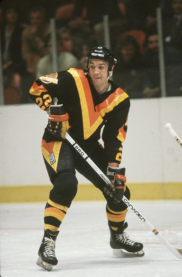 Dave Tiger Williams On The Ice #1 Photograph by B Bennett
