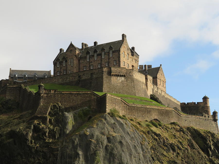 Edinburgh Castle Photograph by Ranim Asfahani | Fine Art America