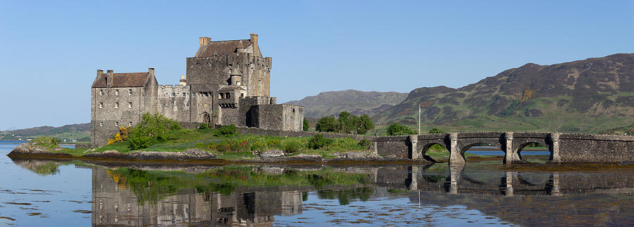 Eilean Donan Castle #1 Photograph by Nick Eagles