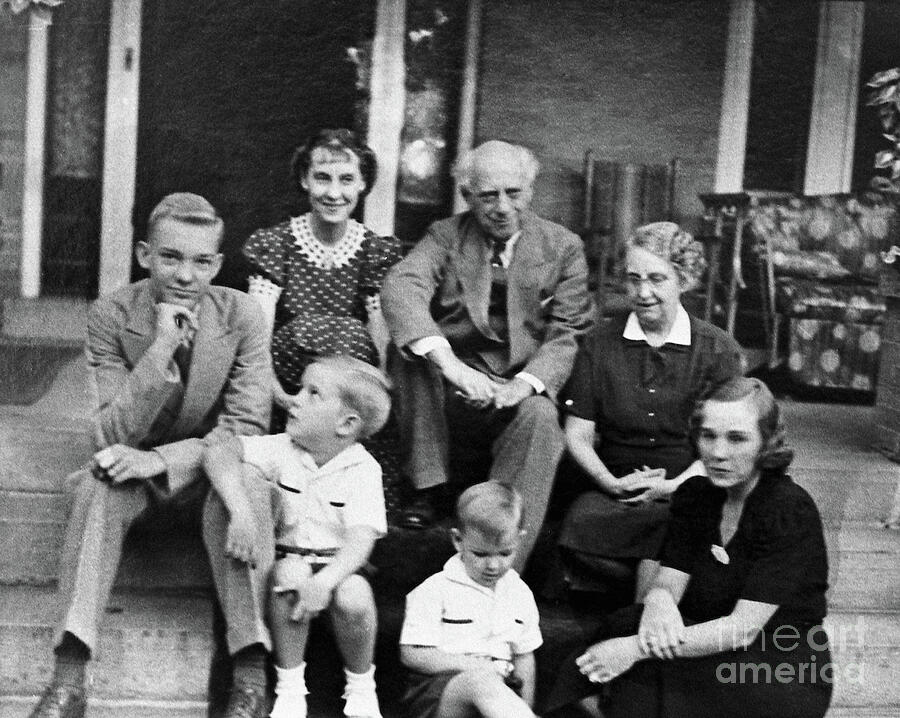 Eisenhower Family, 1938 #1 Photograph by Granger - Fine Art America