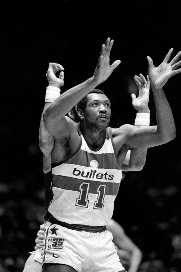 The Life Of Legendary NBA Star Elvin Hayes [2023 Update]
