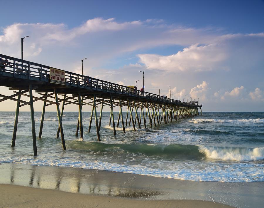 Emerald Isle Fishing Pier, North Carolina Photograph by David Knowles ...