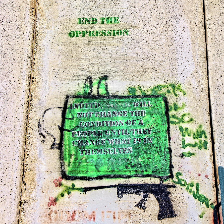 Green Photograph - End The Oppression #1 by Munir Alawi
