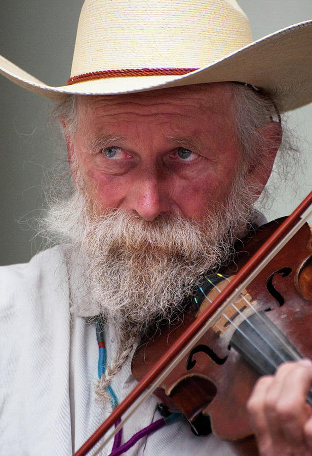Fiddler #1 Photograph by Neal Ortenberg