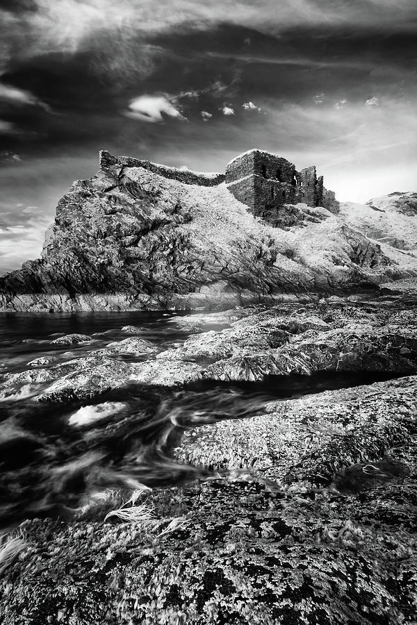 Black And White Photograph - Findlater Castle, Aberdeenshire #1 by Peter OReilly