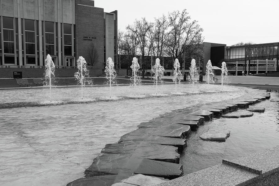 Fountain Plaza at Western Michigan University in black and white #1 Photograph by Eldon McGraw
