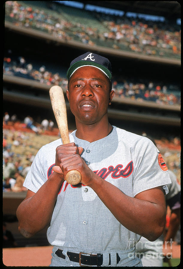 Hank Aaron Photograph by Louis Requena
