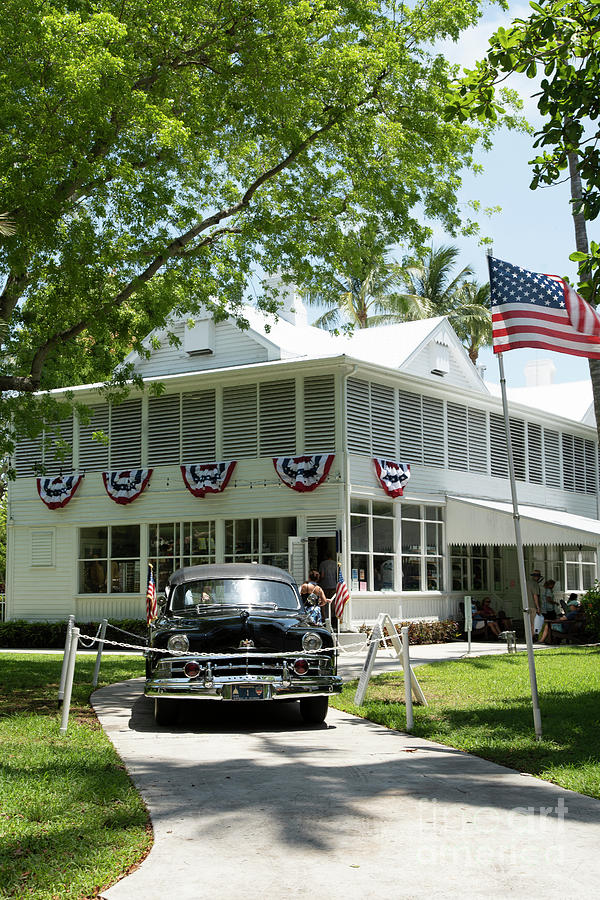 Harry S Truman Little White House Key West Florida #1 Photograph by Wayne Moran