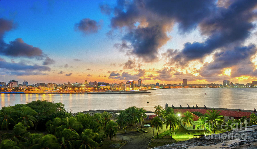 Havana Sunset  #1 Photograph by Jose Rey